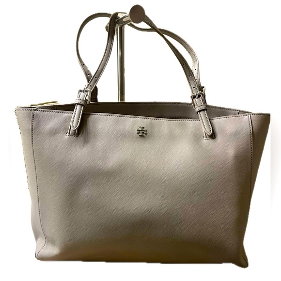 Tory Burch Handbags - Tory Burch Gray Saffiano Leather Tote